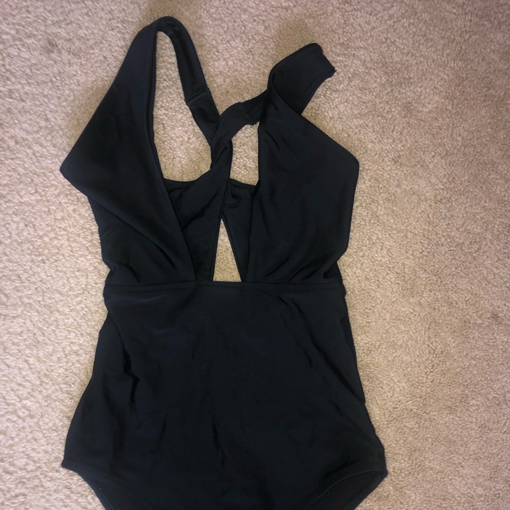 Bathing suit
